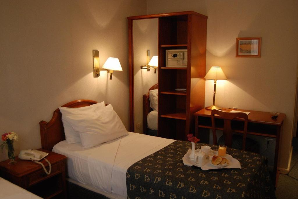 Atlas Tower Hotel Buenos Aires Room photo